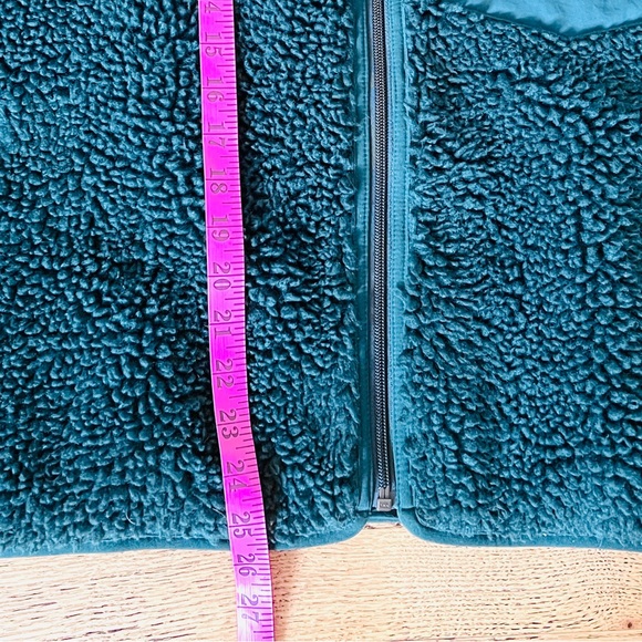 Patagonia Women's Classic Retro-X Jacket - M NWT - Picture 7 of 11